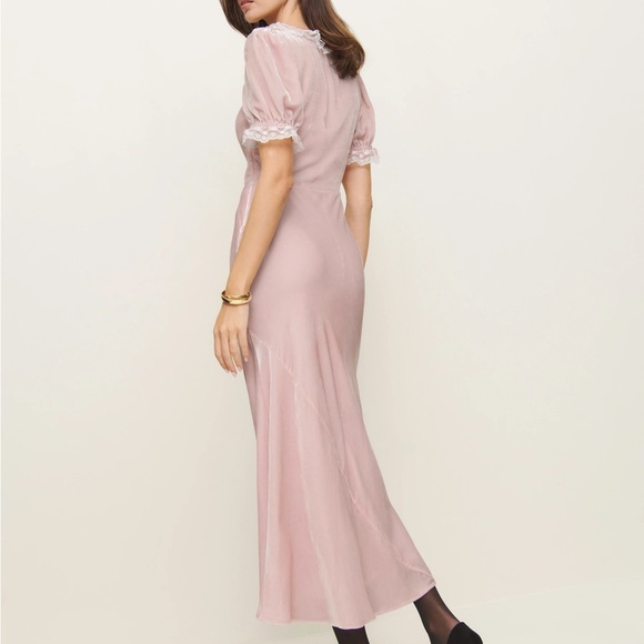 NWT Reformation Adessa Velvet Dress Size 12 Cherry Blossom Pink - Picture 2 of 5